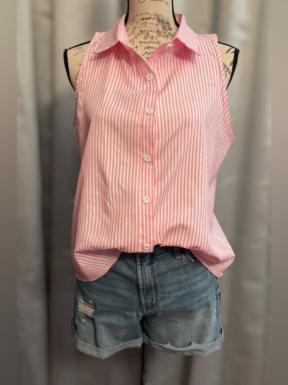 SHEIN Pink & White Stripe Sleeveless Button-Down Blouse
